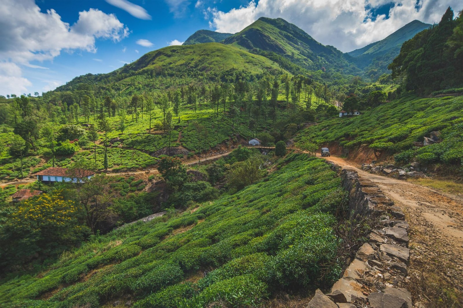 27 Best Places to Visit in India in May for a Summer Escape!