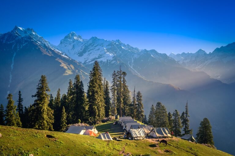 27 Best Places to Visit in India in May for a Summer Escape!