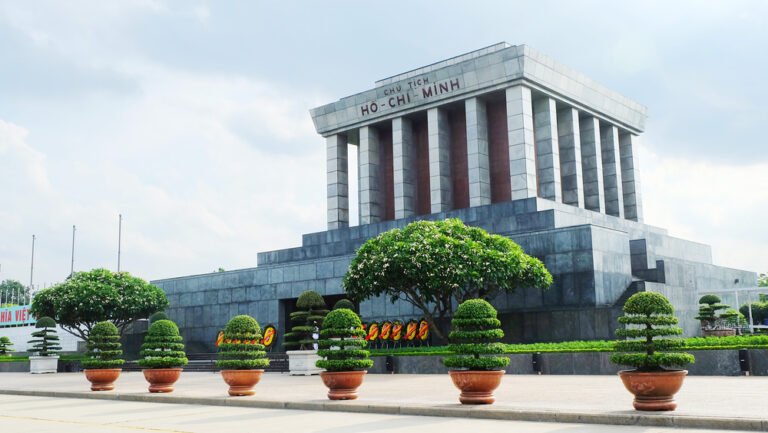 Ho,Chi,Minh',S,Mausoleum